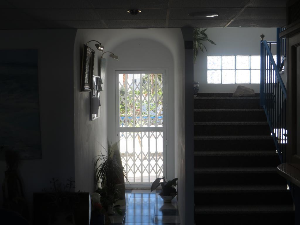 Hostal Puerto Genovés San José Exterior foto